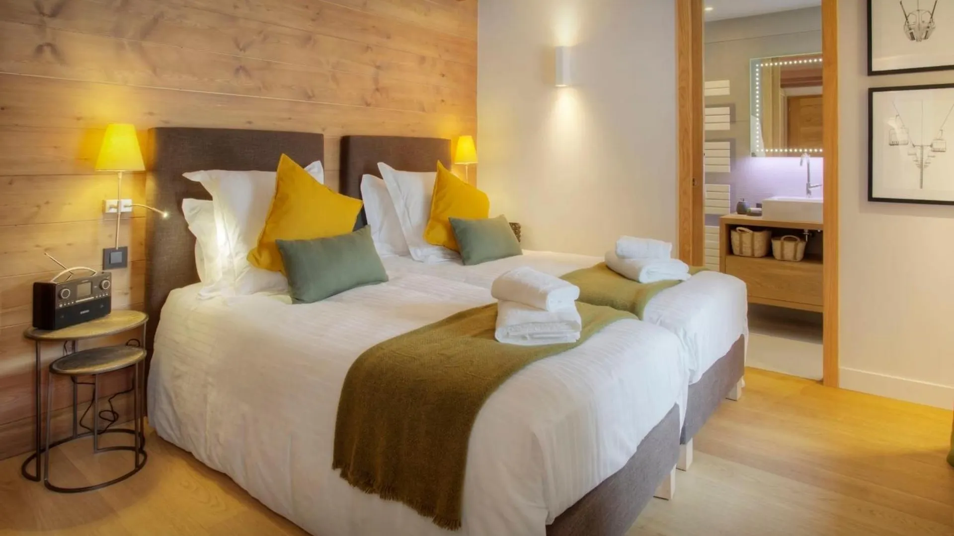 Chalet Riparian - Ovo Network لا كلوساز