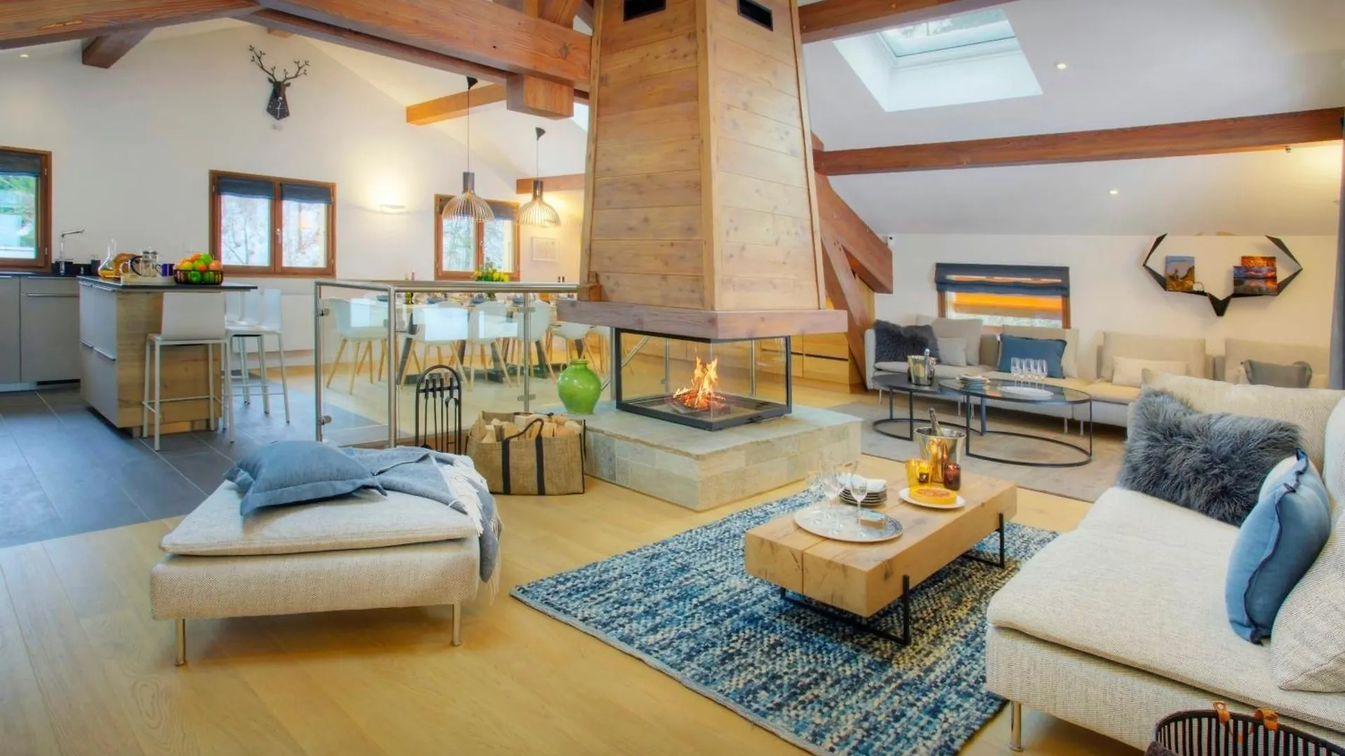 Chalet Riparian - Ovo Network لا كلوساز