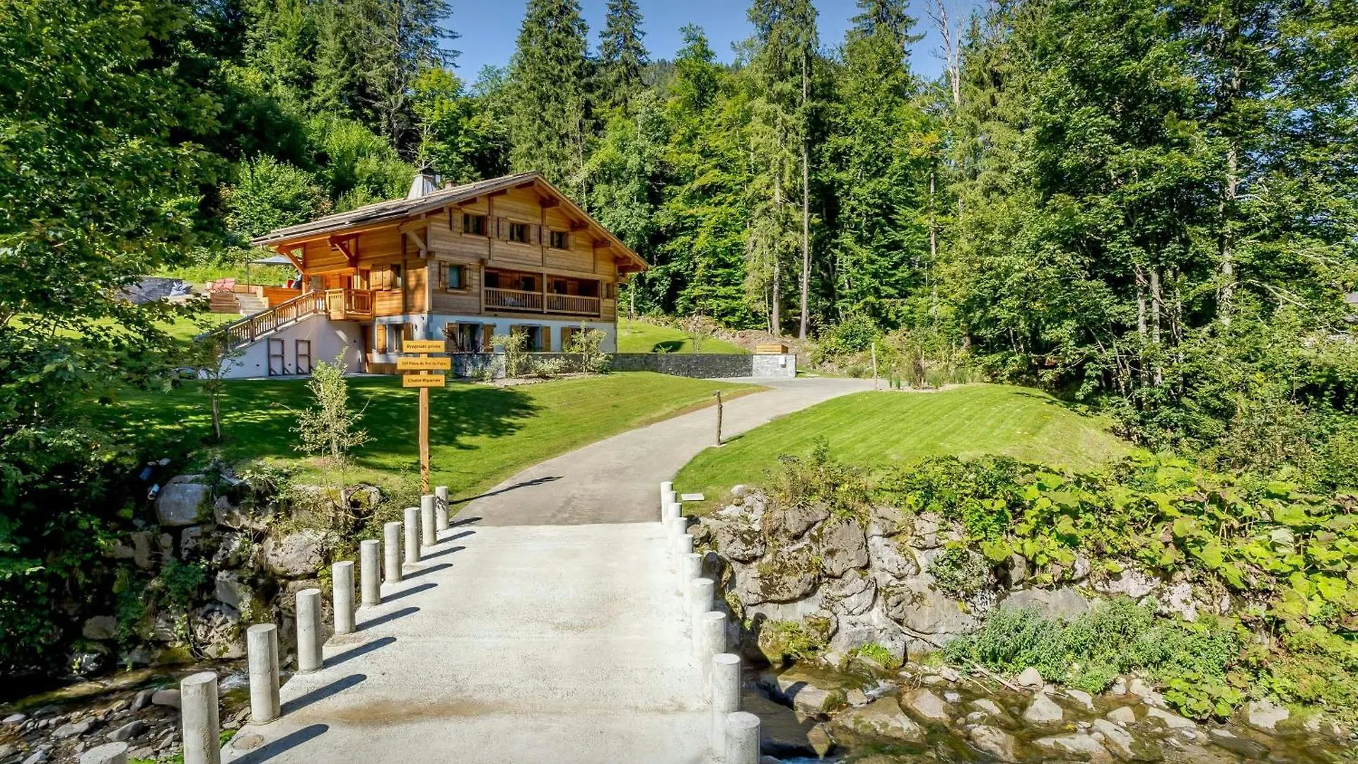 Chalet Riparian - Ovo Network La Clusaz France